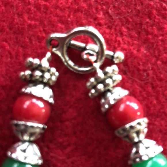 Blown glass Christmas theme necklace - Picture 8 of 16